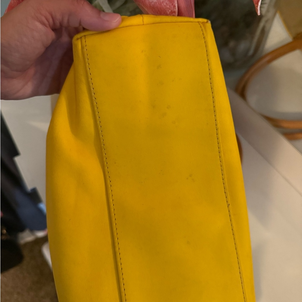 Tory Burch Tan and Yellow Tote Bag - Picture 8 of 10